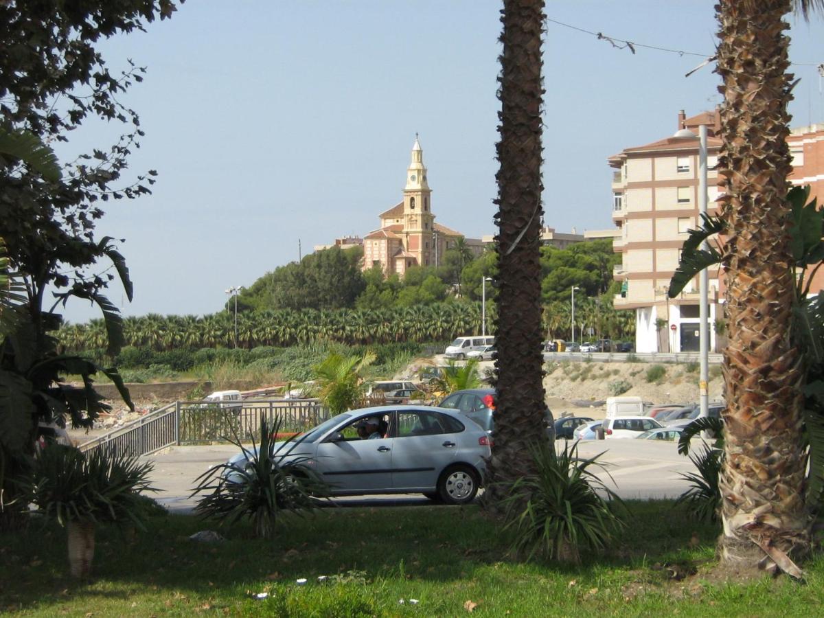 Hostal Tropical Μοτρίλ Εξωτερικό φωτογραφία